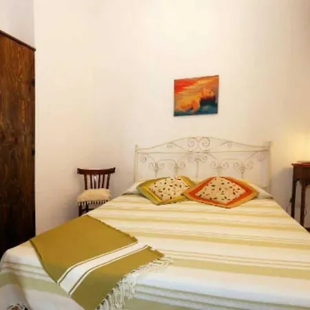 Apartment La Corte Antica *